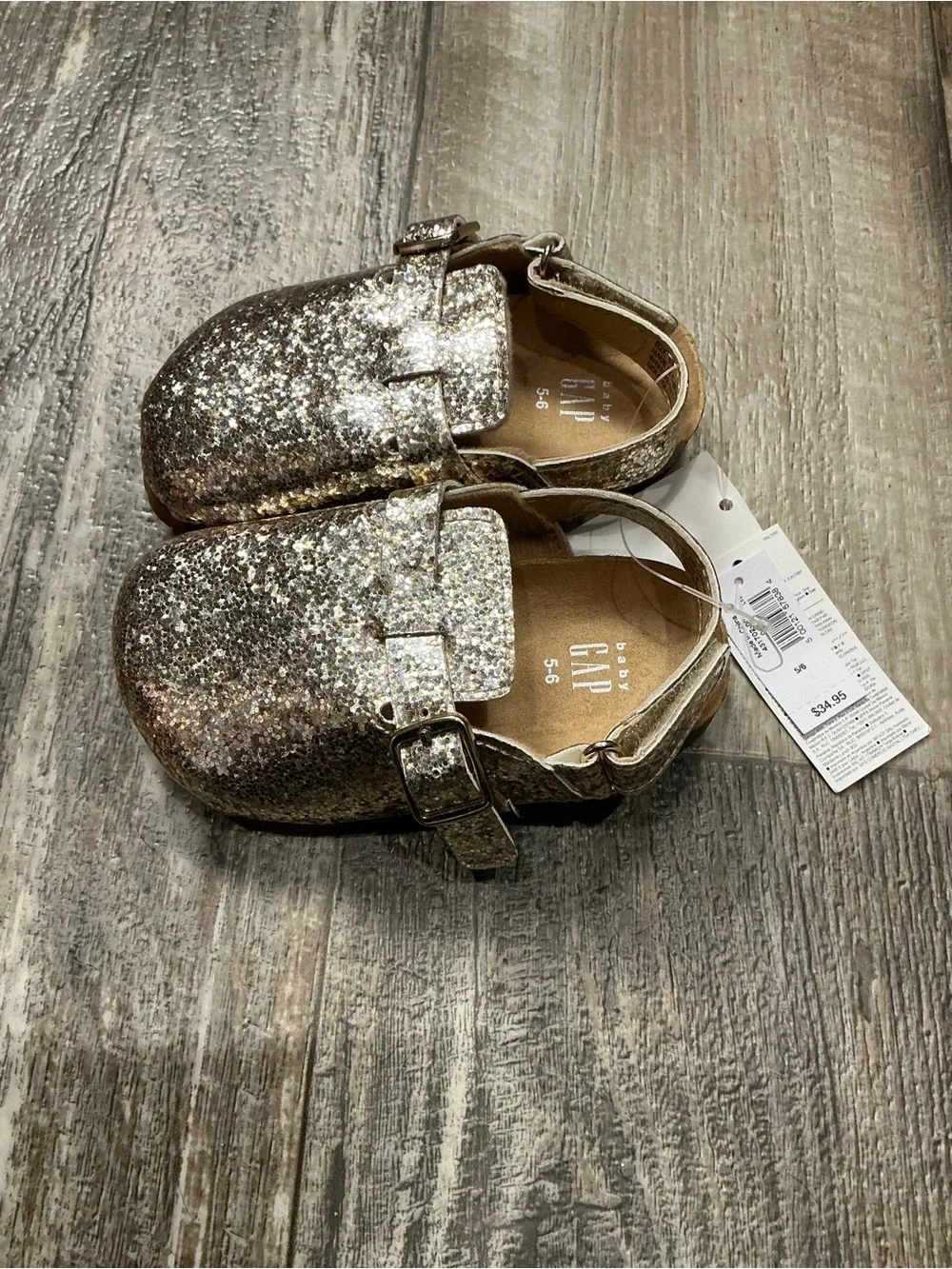 GAP Baby Glitter Clog Sandals in Gold Size 5/6